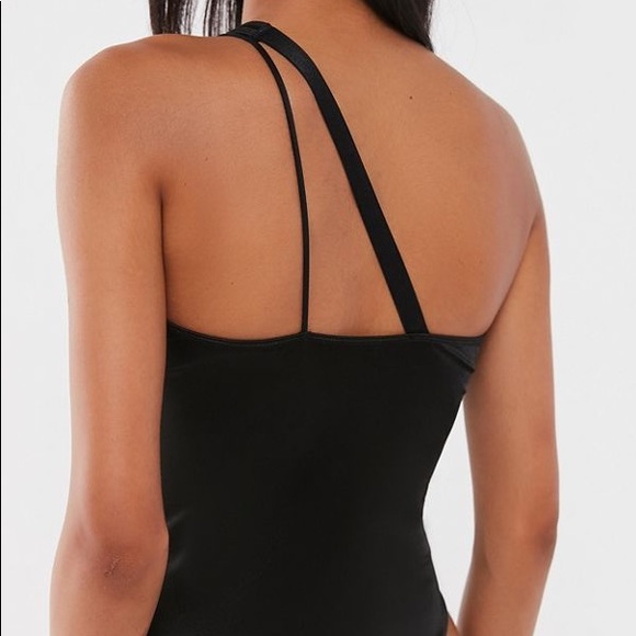 UO Milla One Shoulder Asymmetric Bodysuit - Picture 4 of 4